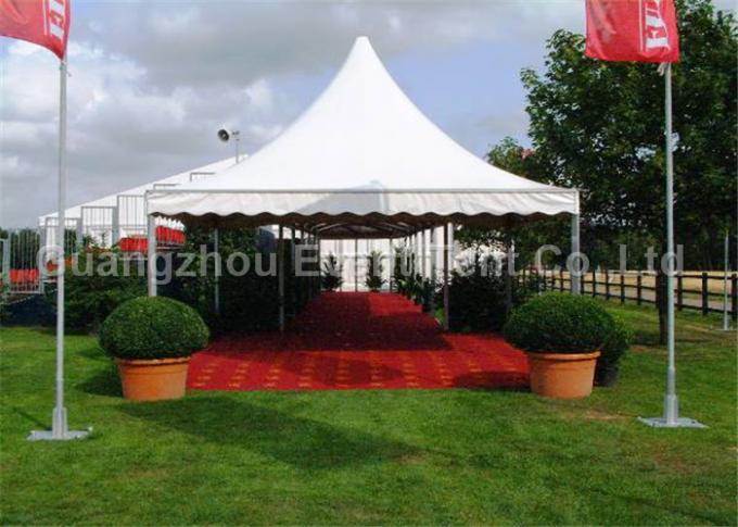 Quadrati impermeabili di lusso della tenda di campeggio di grandi nozze rotolano su Windows con zanzariera