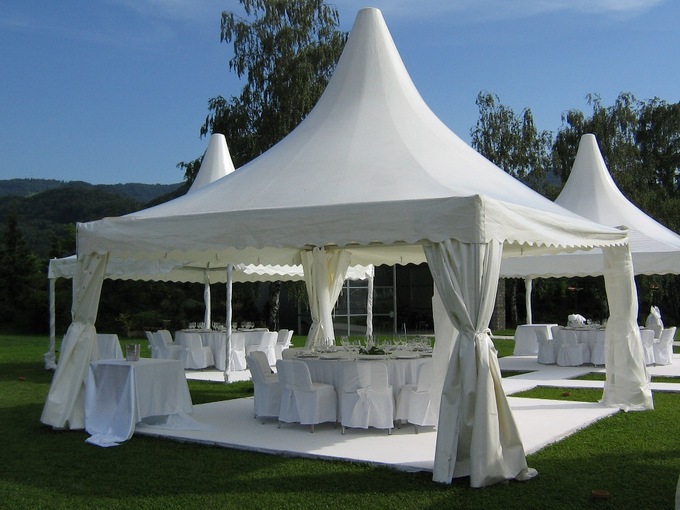 Tende di campeggio all'aperto dell'hotel del baldacchino della tenda del partito della pagoda di Lurury 10 x 10